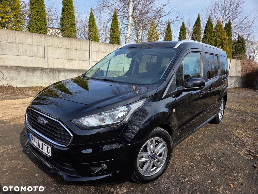 Ford Tourneo Connect Grand - 37