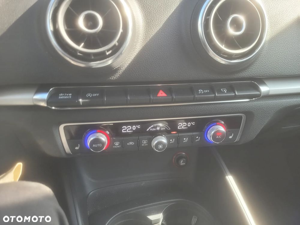 Audi A3 Sportback - 19
