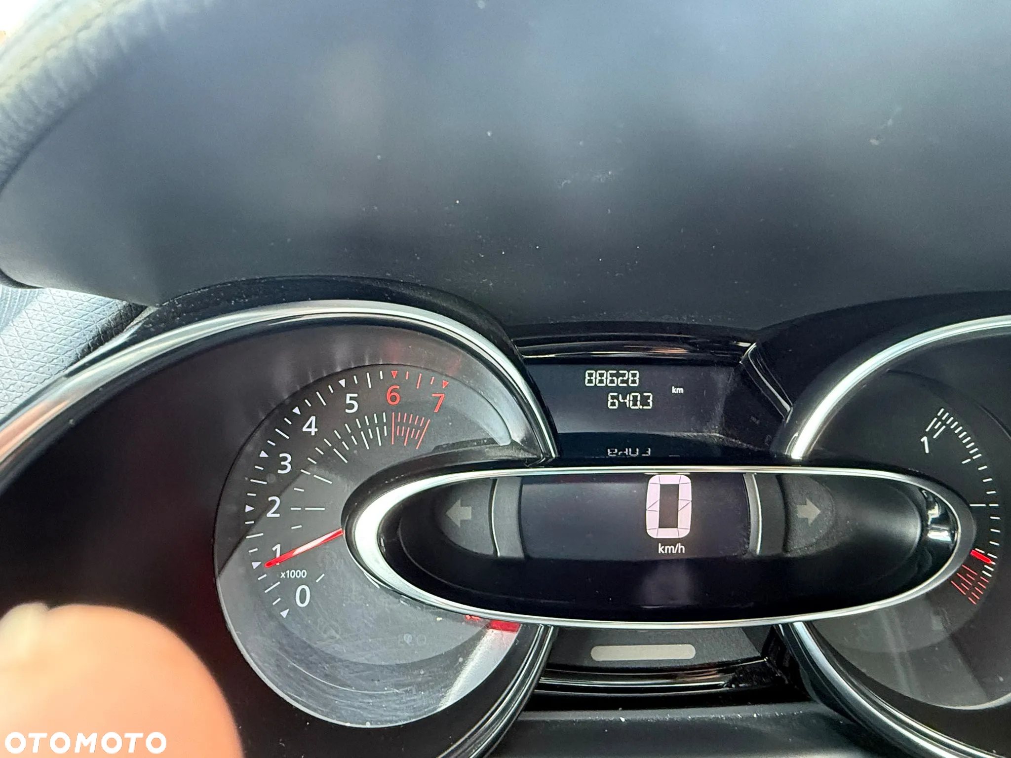 Renault Clio - 12