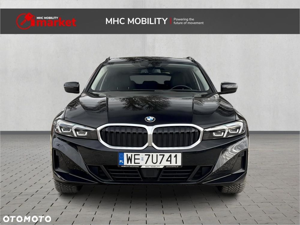 BMW Seria 3 318d MHEV - 8