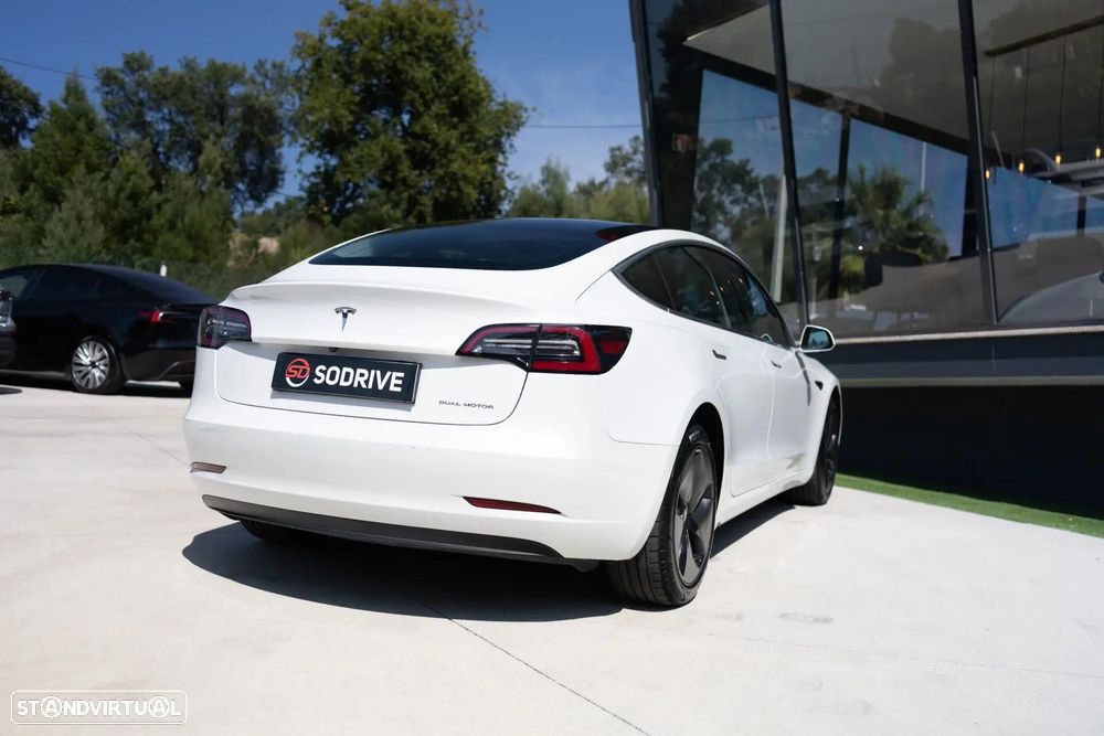Tesla Model 3 Long-Range Dual Motor AWD - 18