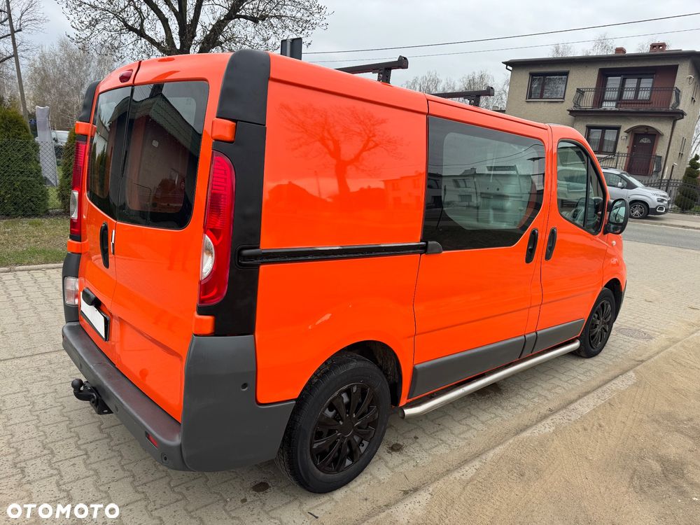 Renault TRAFIC - 6