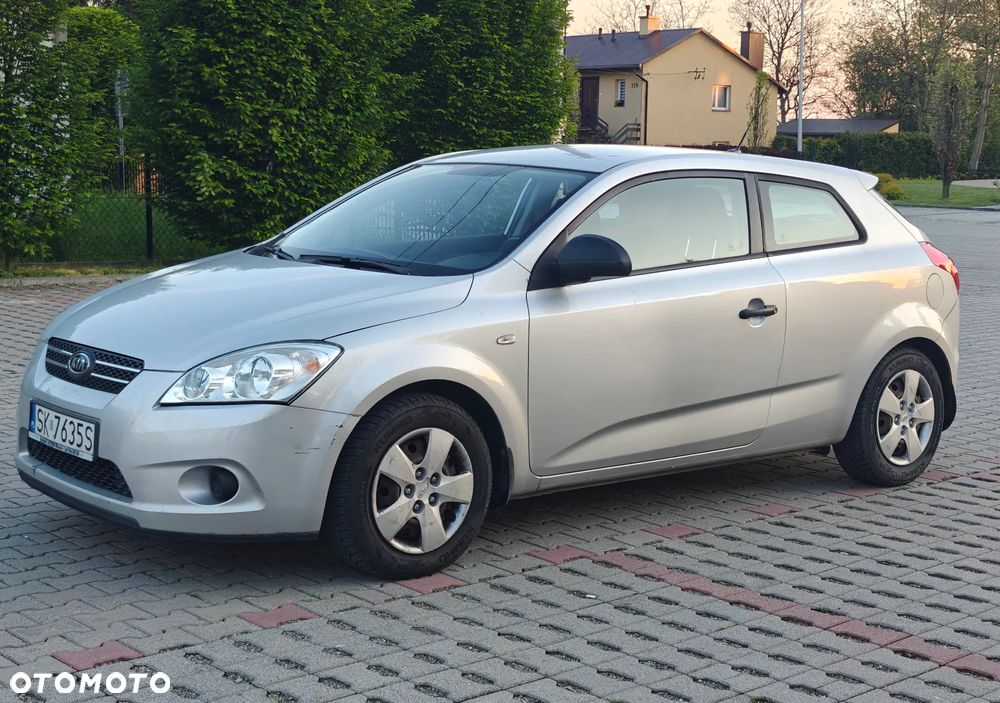 Kia Ceed 1.4 Comfort - 1