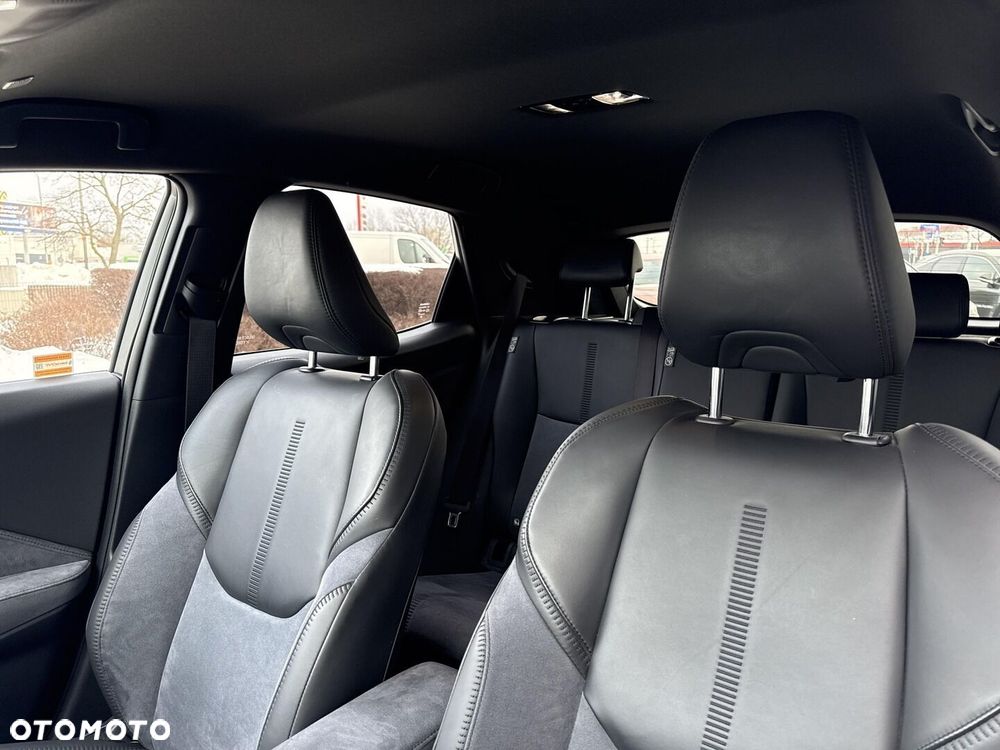 Lexus LBX 1.5 Hybrid Original Edition - 12