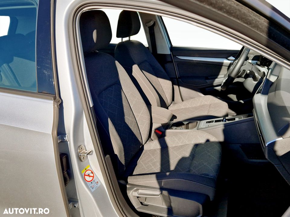 Volkswagen Golf - 13