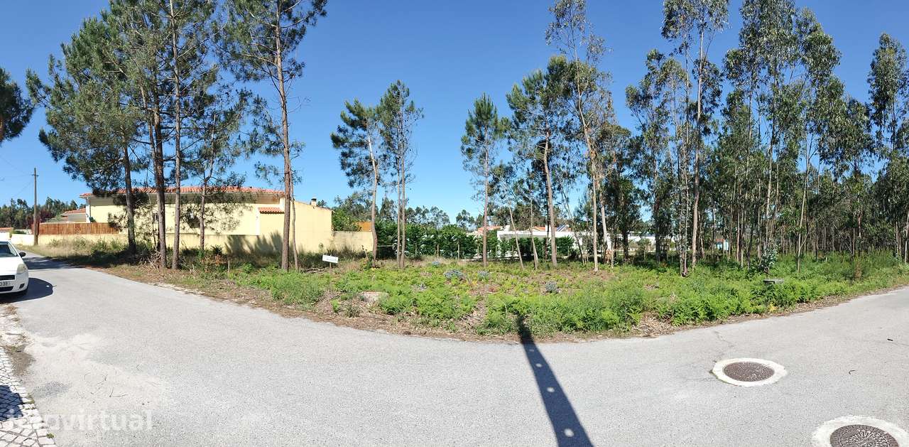 Terreno de 244,00 m² em Caldas da Rainha - Grande imagem: 2/4