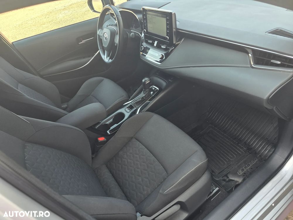 Toyota Corolla 1.8 HSD TS Dynamic - 12