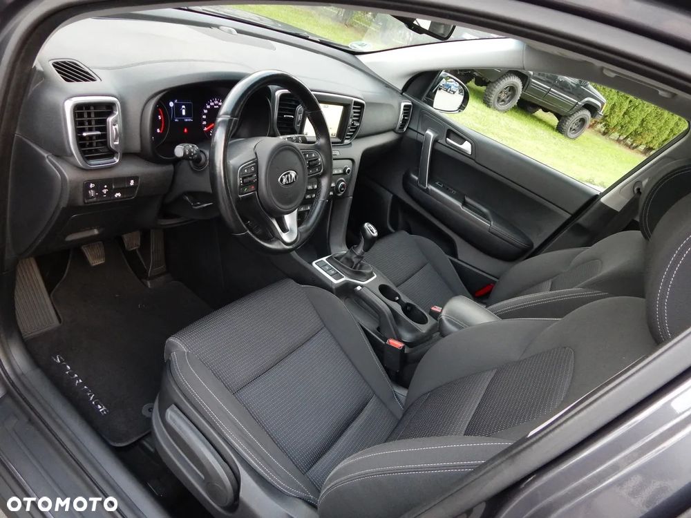 Kia Sportage 2,0 CRDI 2WD Vision - 9