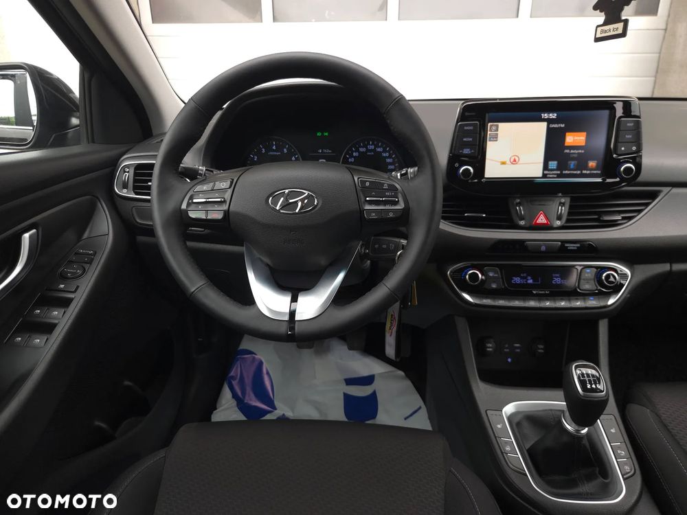 Hyundai i30 1.4 T-GDI Premium - 25