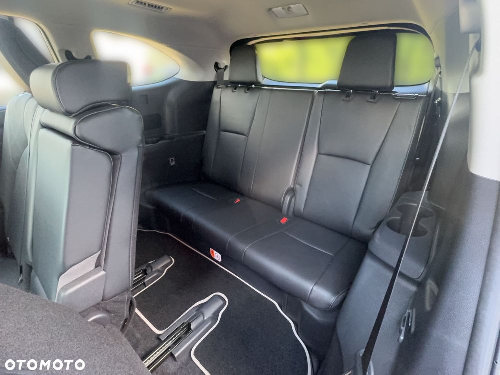 Toyota Highlander - 15
