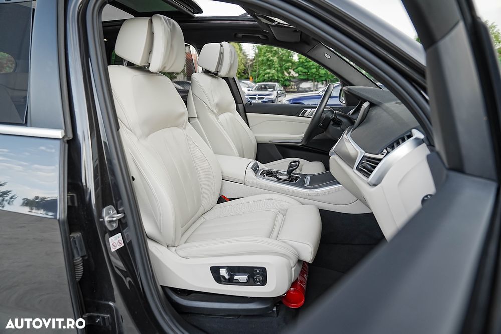 BMW X5 xDrive35i - 14