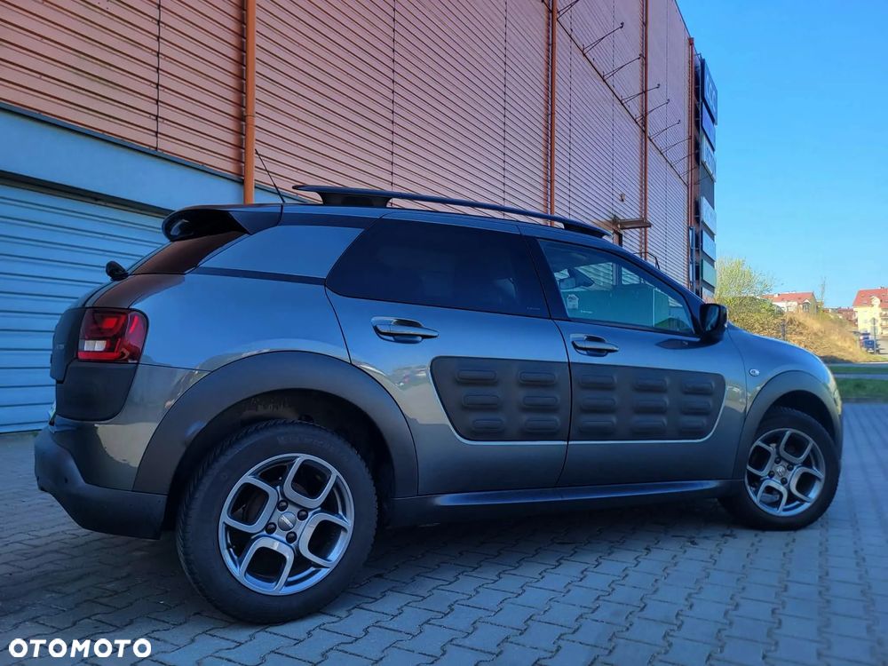 Citroën C4 Cactus - 21