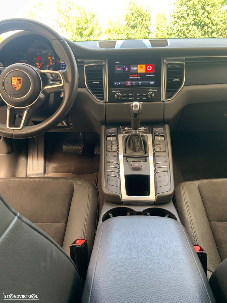 Porsche Macan Standard - 10