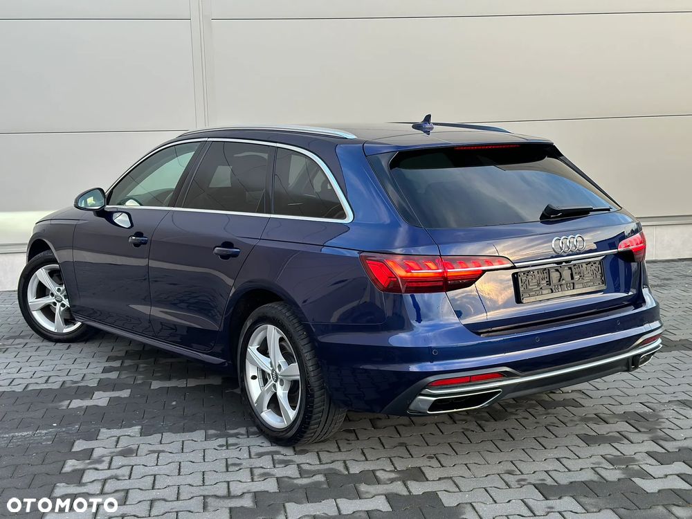 Audi A4 Avant 40 TDI Advanced S tronic - 5
