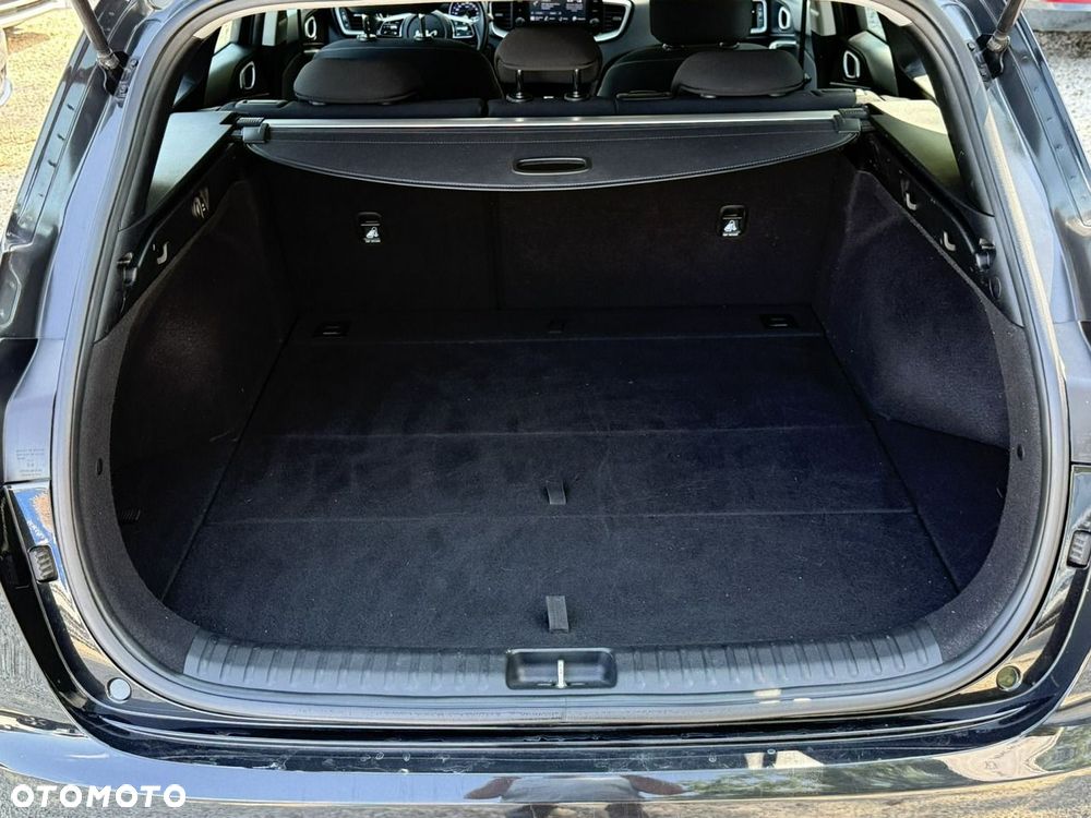 Kia Ceed - 15