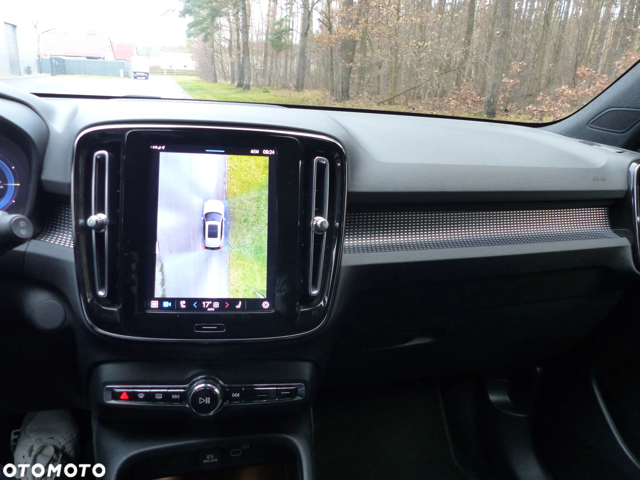 Volvo XC 40 Recharge 82 kWh Twin Motor Plus - 18