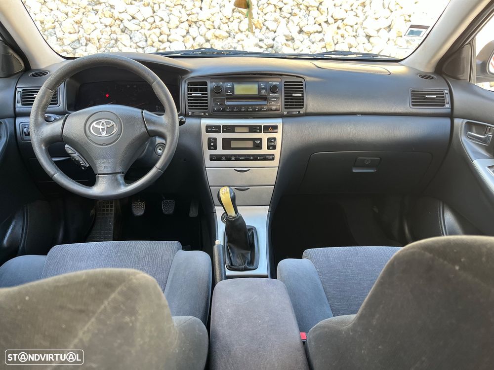Toyota Corolla 2.0 D-4D P. Set Terra - 4