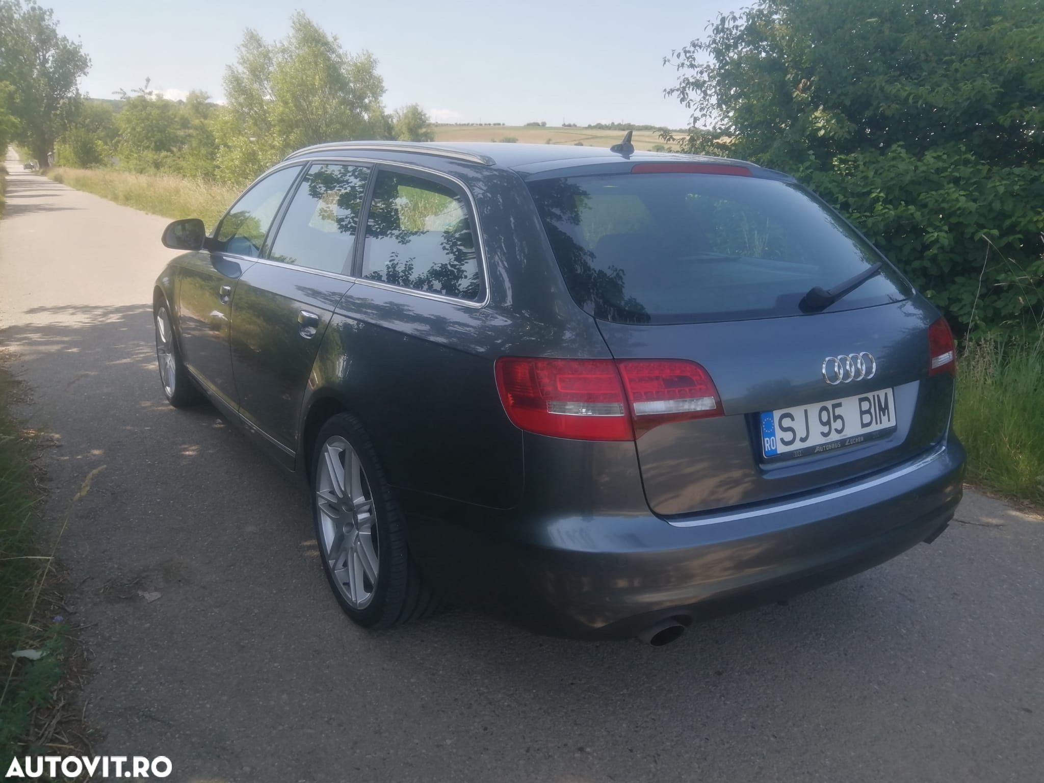 Audi A6 2.0 TDI DPF Avant - 7