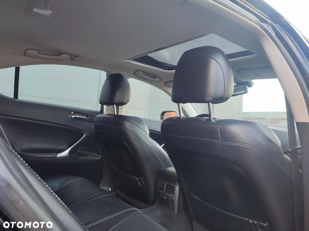 Lexus IS 220 D Comfort - 10