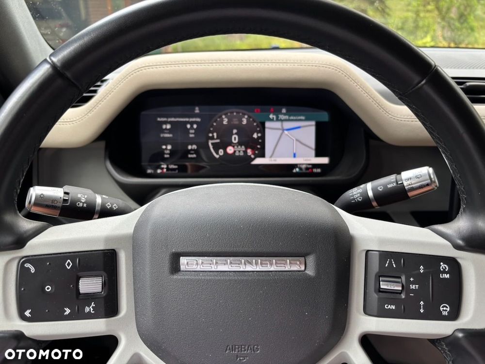 Land Rover Defender 2.0 D240 S - 24