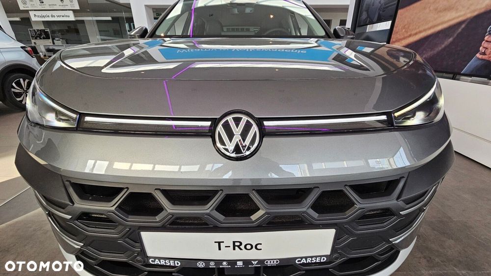 Volkswagen T-Roc - 12