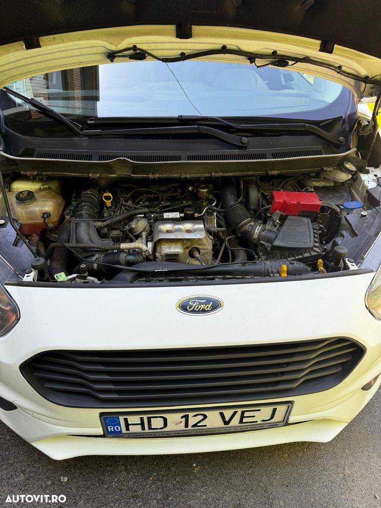 Ford Tourneo Courier 1.0 EcoBoost Trend - 6