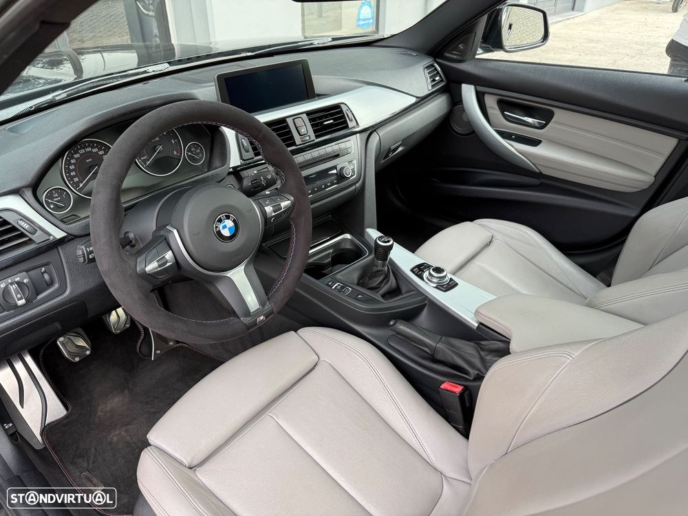 BMW 320 d Pack M - 15