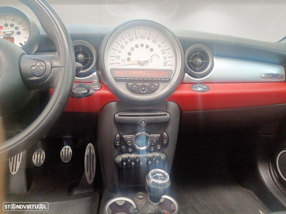 MINI Cabrio Cooper D - 9