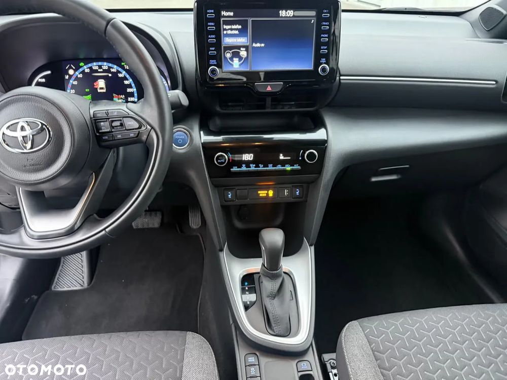 Toyota Yaris Cross Hybrid 1.5 Active - 24
