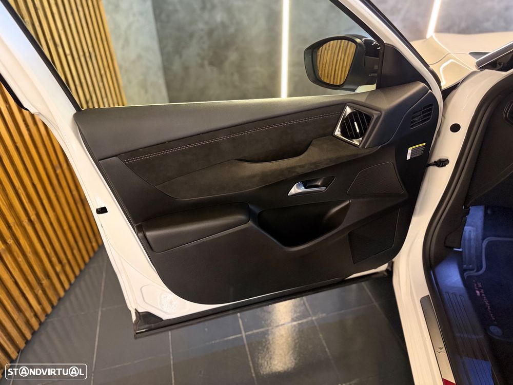 DS DS3 E-TENSE PERFORMANCE LINE + - 23