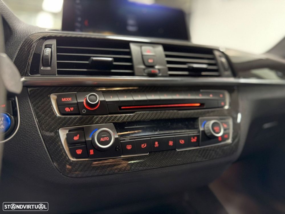 BMW M2 Competition Auto - 25