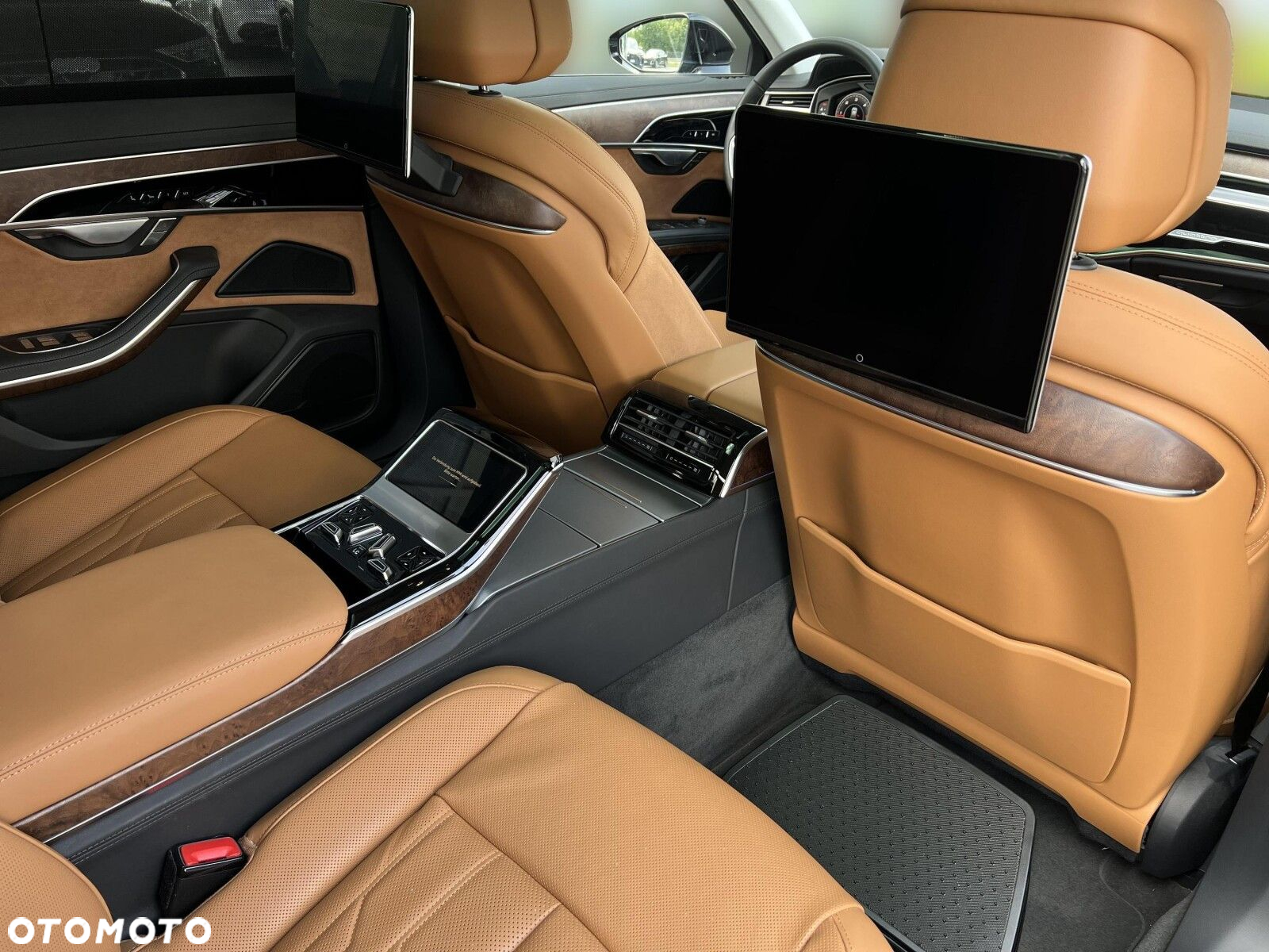 Audi A8 - 15