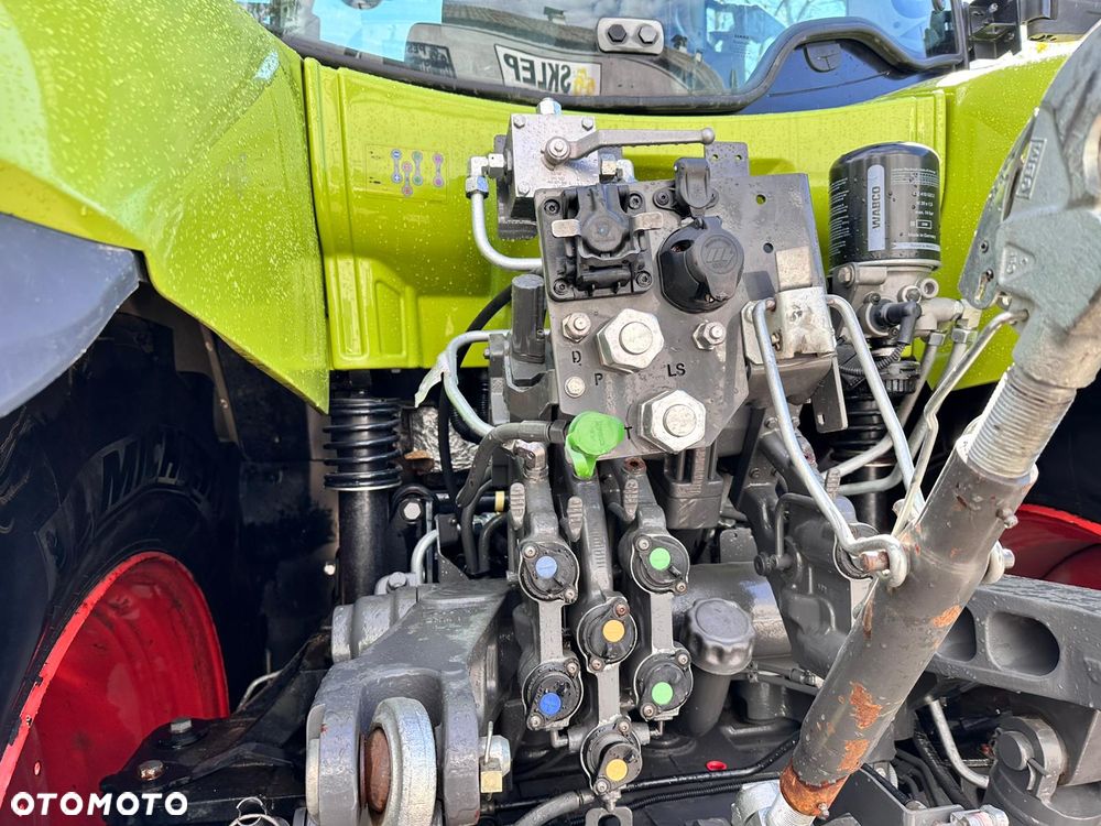 Claas Axion 830 - 16