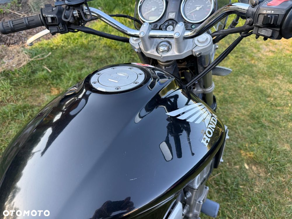 Honda Hornet - 7