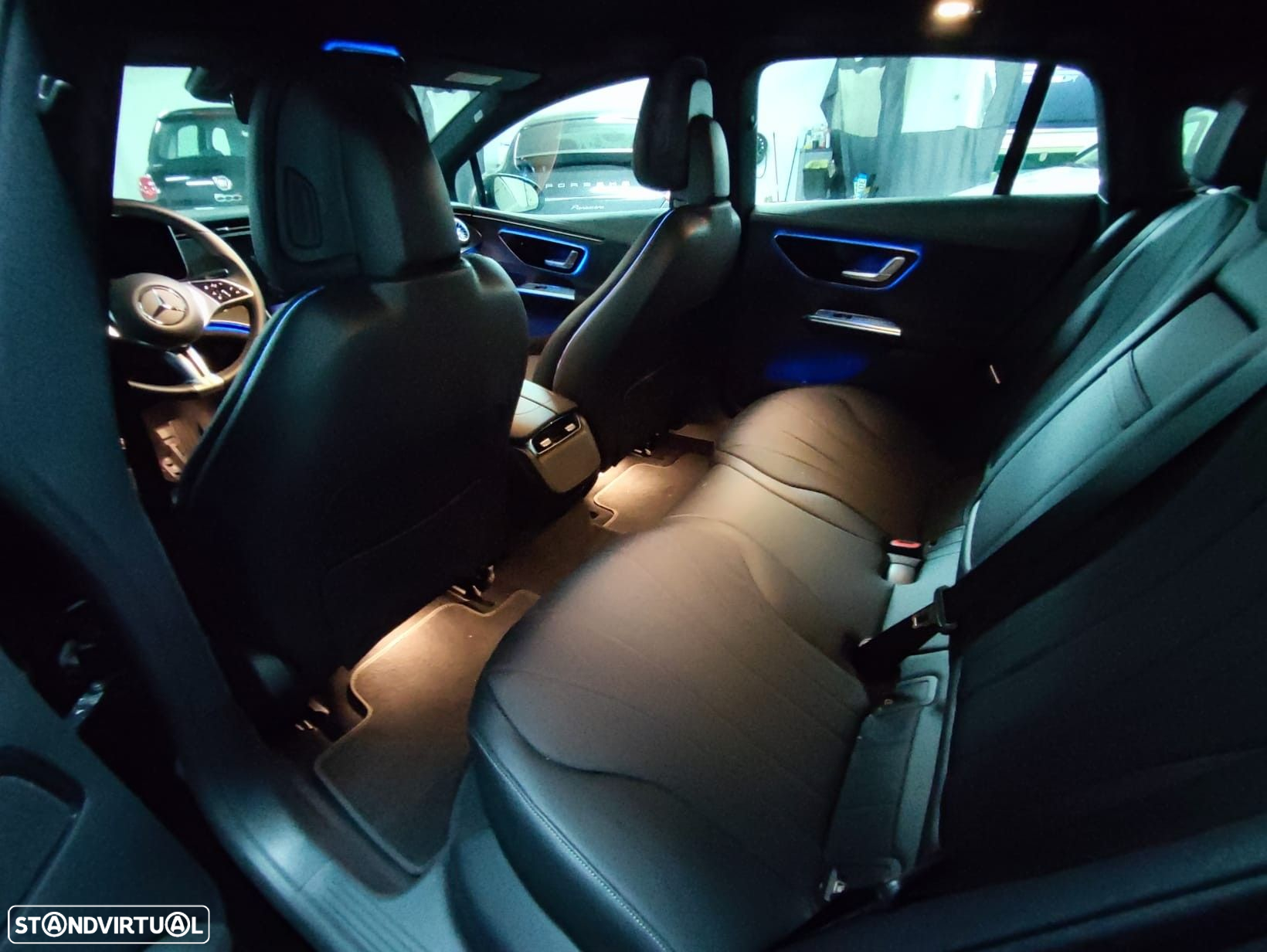 Mercedes-Benz EQE 300 Edition - 38