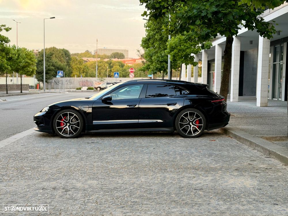 Porsche Taycan Sport Turismo 4S - 26