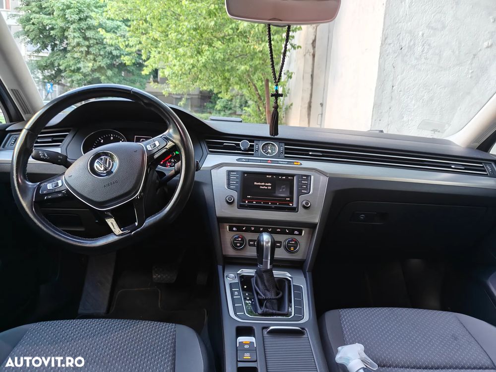 VOLKSWAGEN Passat 2015 — imagine 9