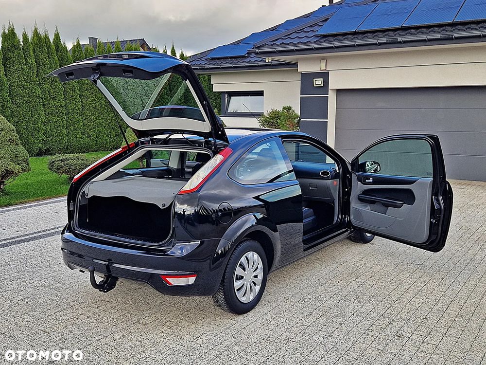 Ford Focus 1.6 16V Titanium - 13