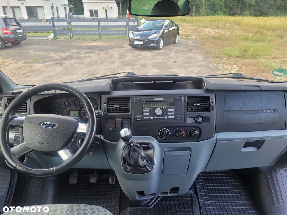 Ford Transit - 14