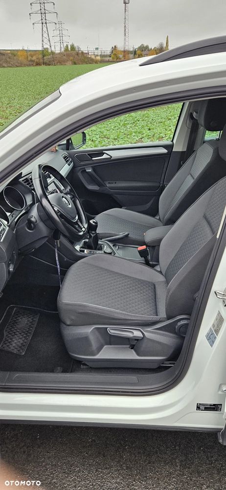 Volkswagen Tiguan 2.0 TDI SCR 4MOTION BlueMotion Technology Comfortline - 8