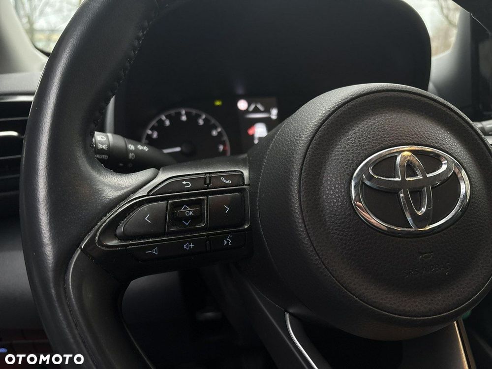 Toyota Yaris 1.5 Comfort - 21