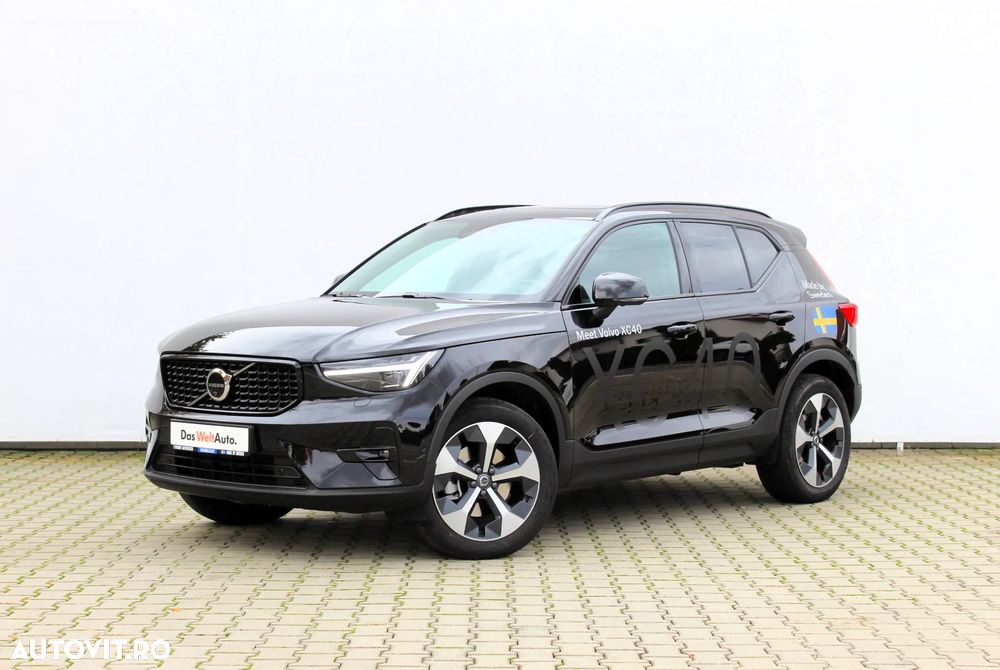 Volvo XC 40 B4 AT FWD MHEV Plus Dark - 1