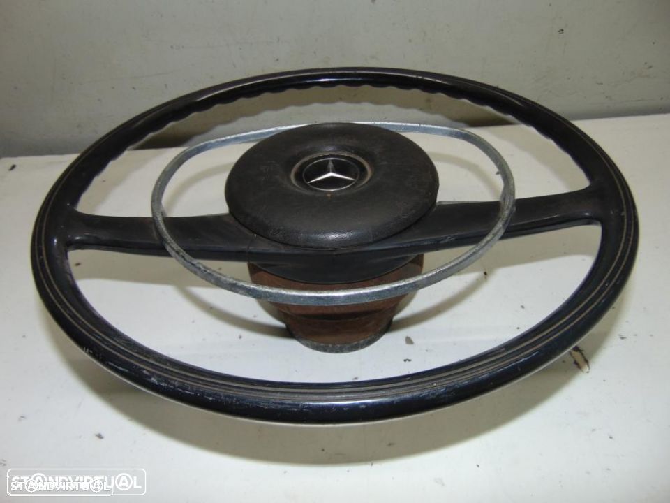 Mercedes antigo volante - 3