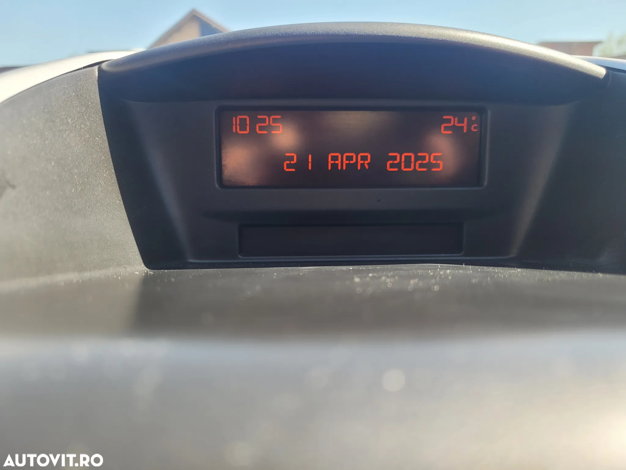 Peugeot 207 - 11