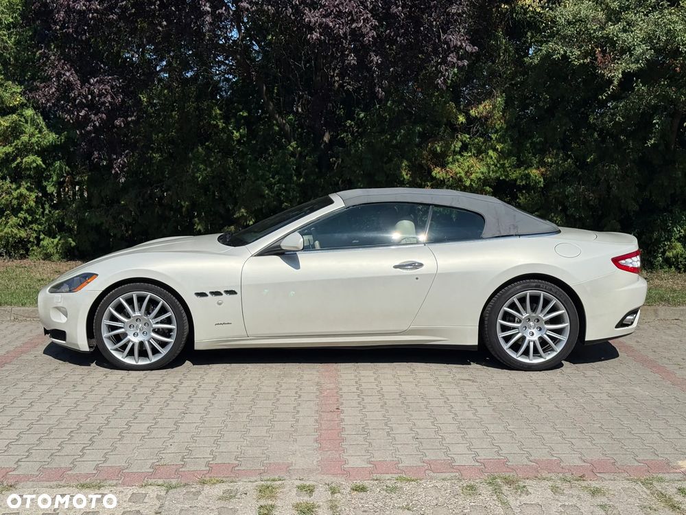 Maserati GranCabrio - 33