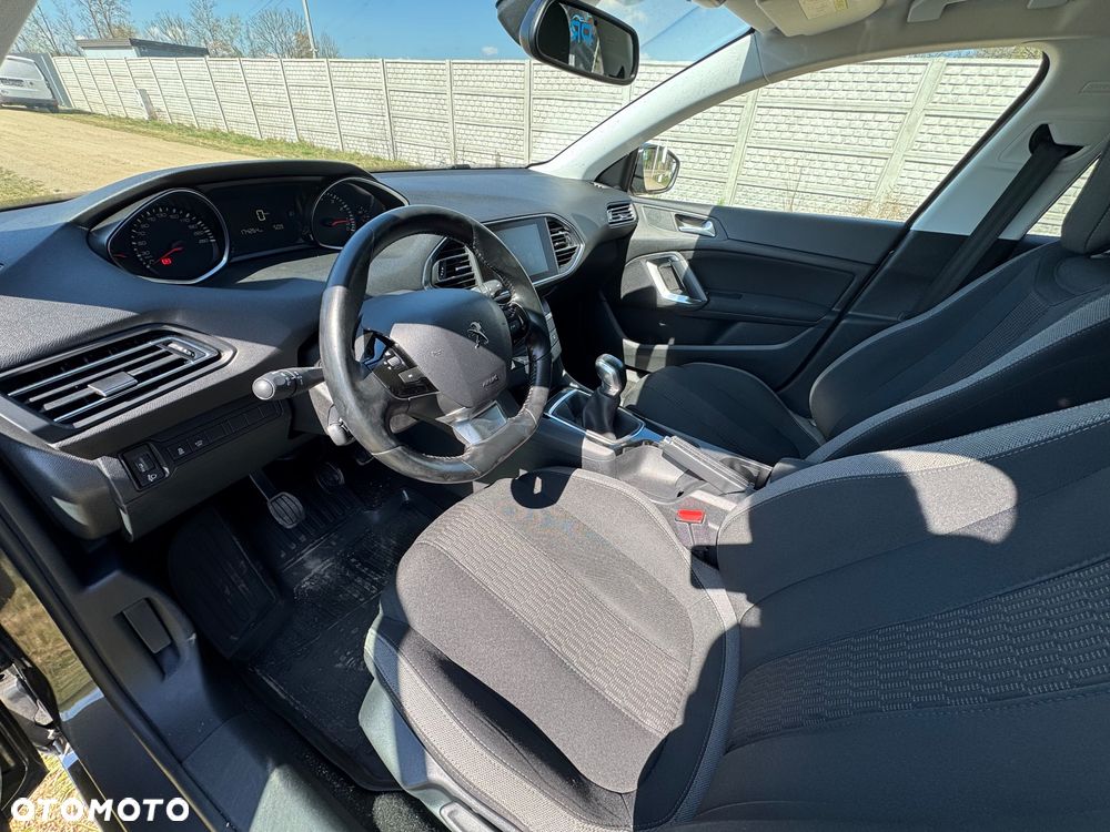 Peugeot 308 PureTech 110 Stop & Start Allure - 5