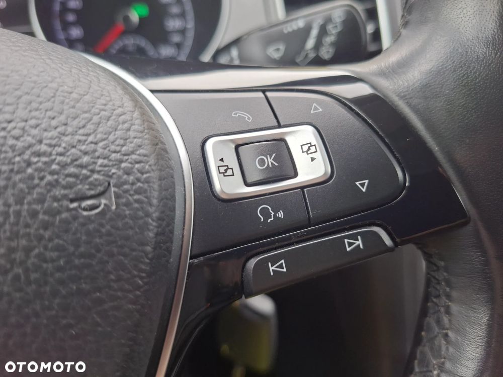 Volkswagen Golf Sportsvan 1.4 TSI (BlueMotion Technology) DSG Sound - 23