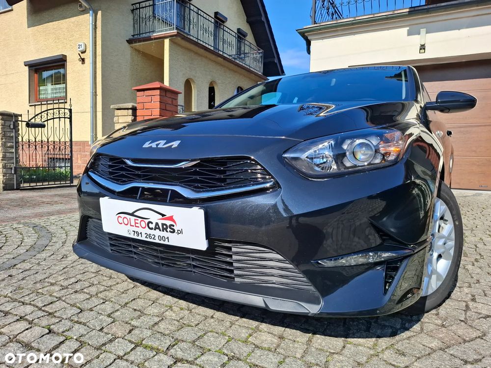Kia Ceed 1.5 T-GDI M - 2