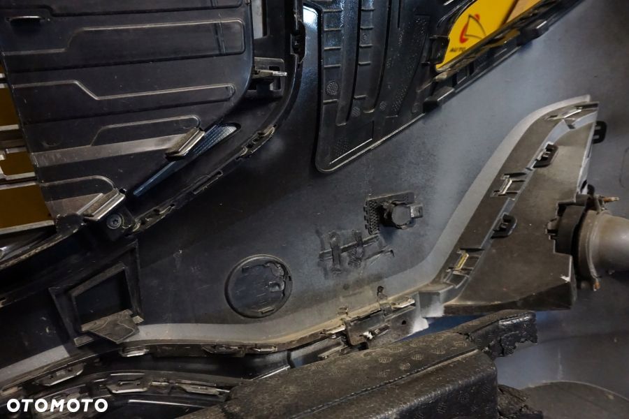 GMC TERRAIN 2018 - 2021 Zderzak Przód Przedni Atrapa Kamera Kratka USA - 13