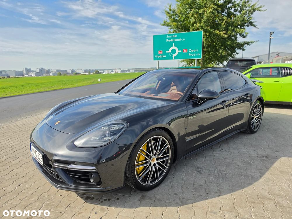Porsche Panamera Turbo S e-Hybrid GPF Executive - 2